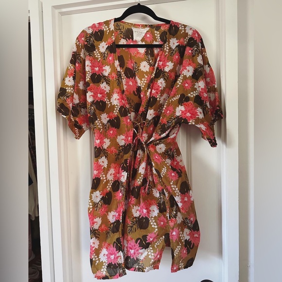 🌺 S O L D 🌺 Acacia Kaupo Kimono Dress in Lei Day - Picture 2 of 4